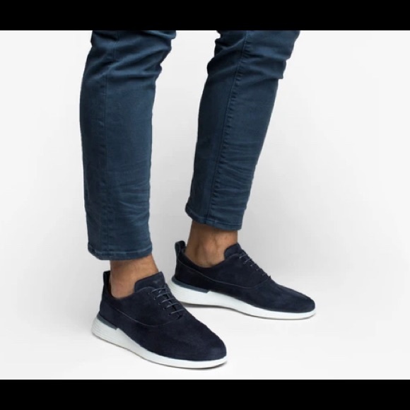 WOLF & SHEPARD Other - Wolf & Shepard Crossover Longwing Blue Shoe